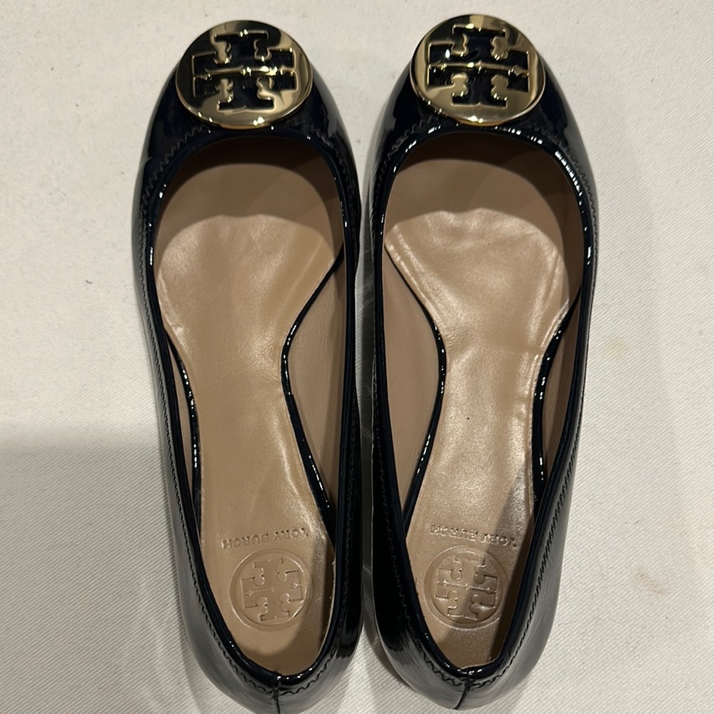 Tory Burch Navy and Gold Flats